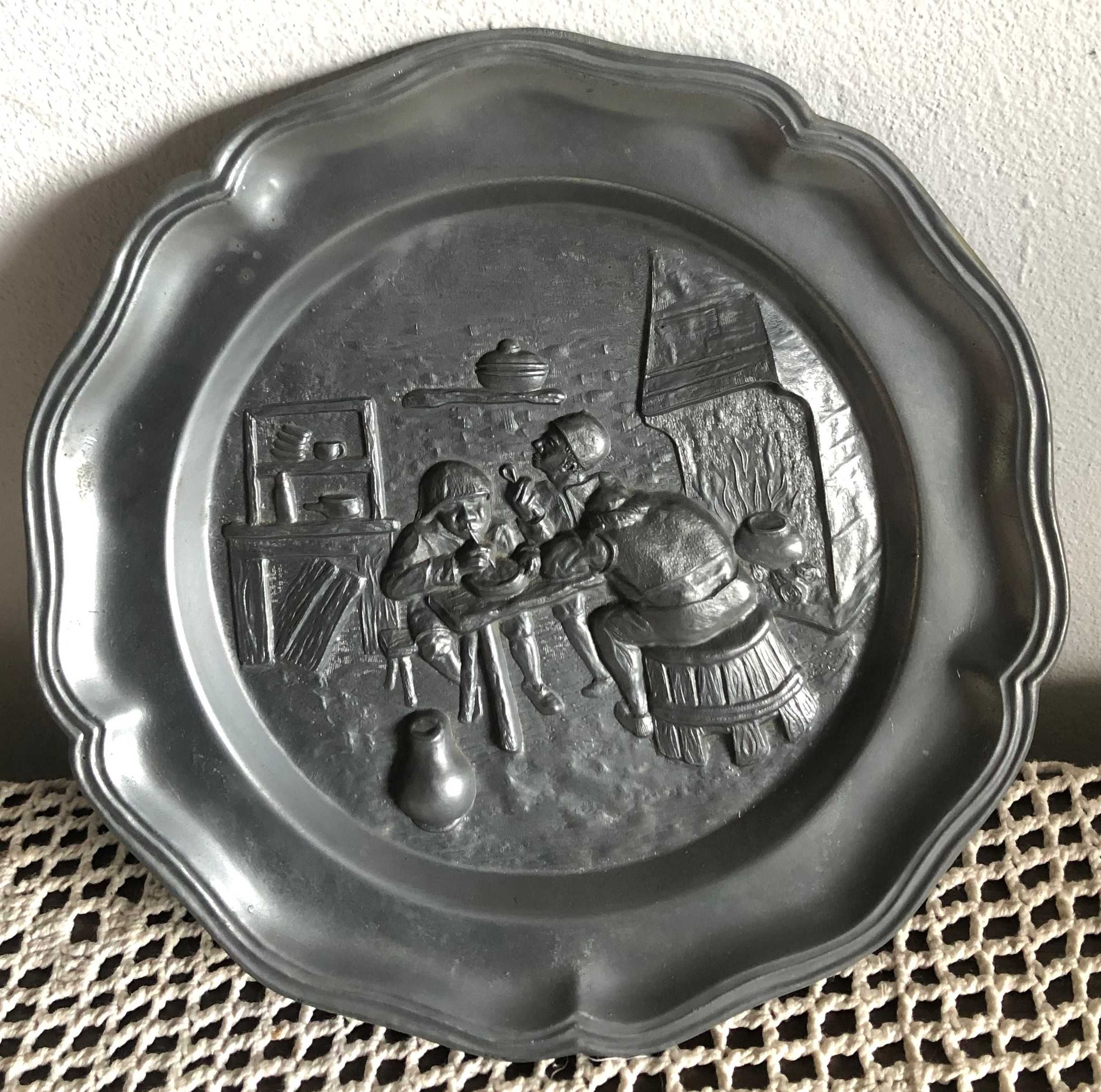 Prato decorativo estanho - A taberna