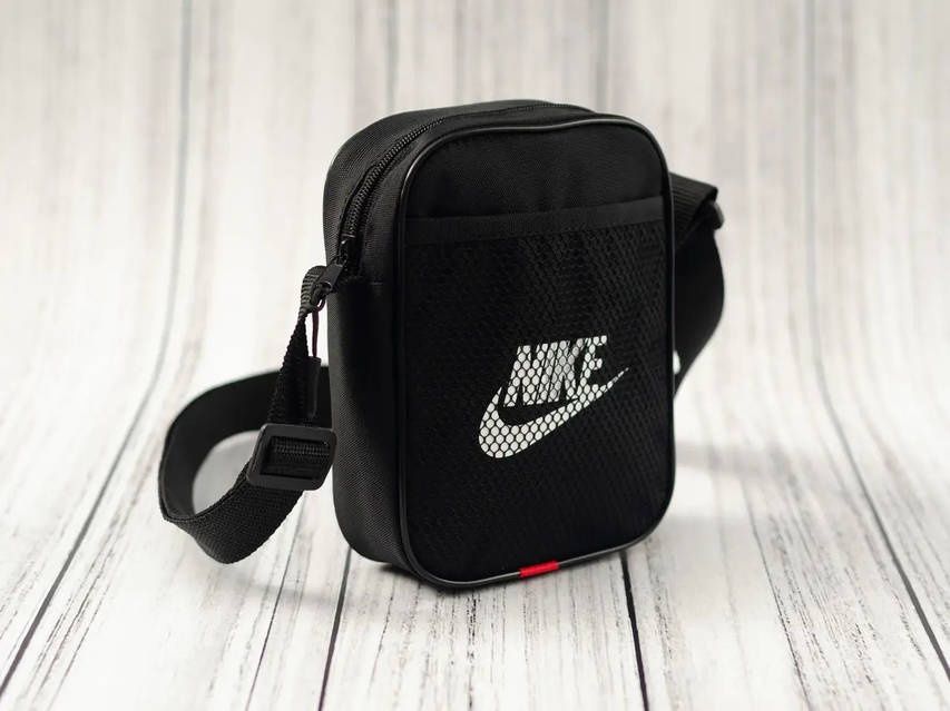 Барсетка мужская, компактная,вместительная,сумка через плечо