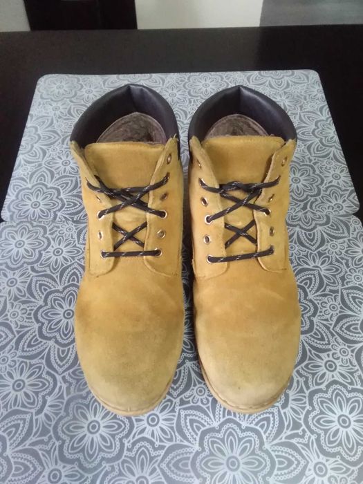 Buty zimowe ocieplane tomberland.