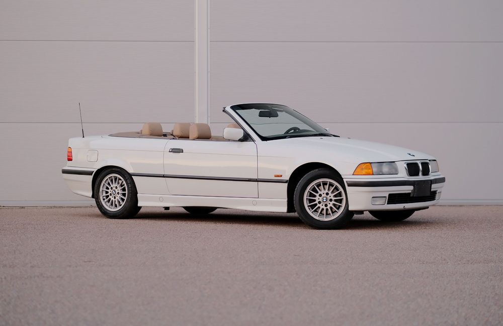 BMW Seria 3 323i E36 98r cabrio 2.5 170KM M52B25 stan idealny bez rdzy