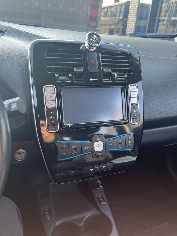nissan liaf 24kw 2014.   SOX  81%