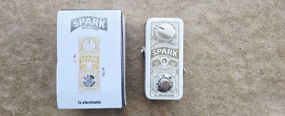 TC Electronic Spark Mini Booster efekt gitarowy