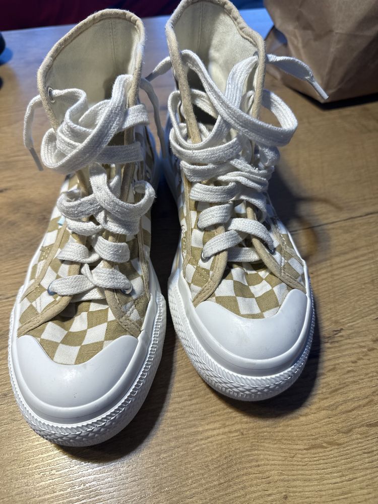 Trampki 39 cropp buty dziewczęce damskie