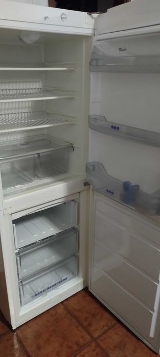 Frigorífico whirlpool