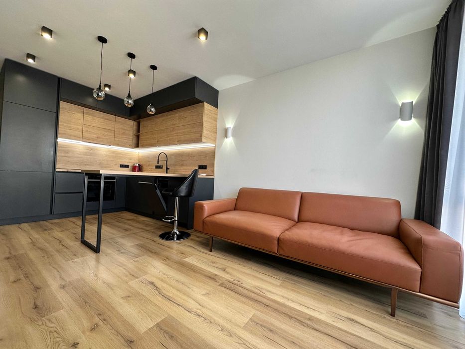 Оренда. ЖК Seven(Севен). Дніпровська наб. 18А (будинок з генератором)