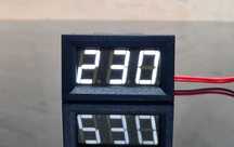 Panelowy, tablicowy cyfrowy woltomierz AC 30-500V~ (biały LED 0.56'')