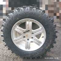 Болотна резина на дисках 265/60R18