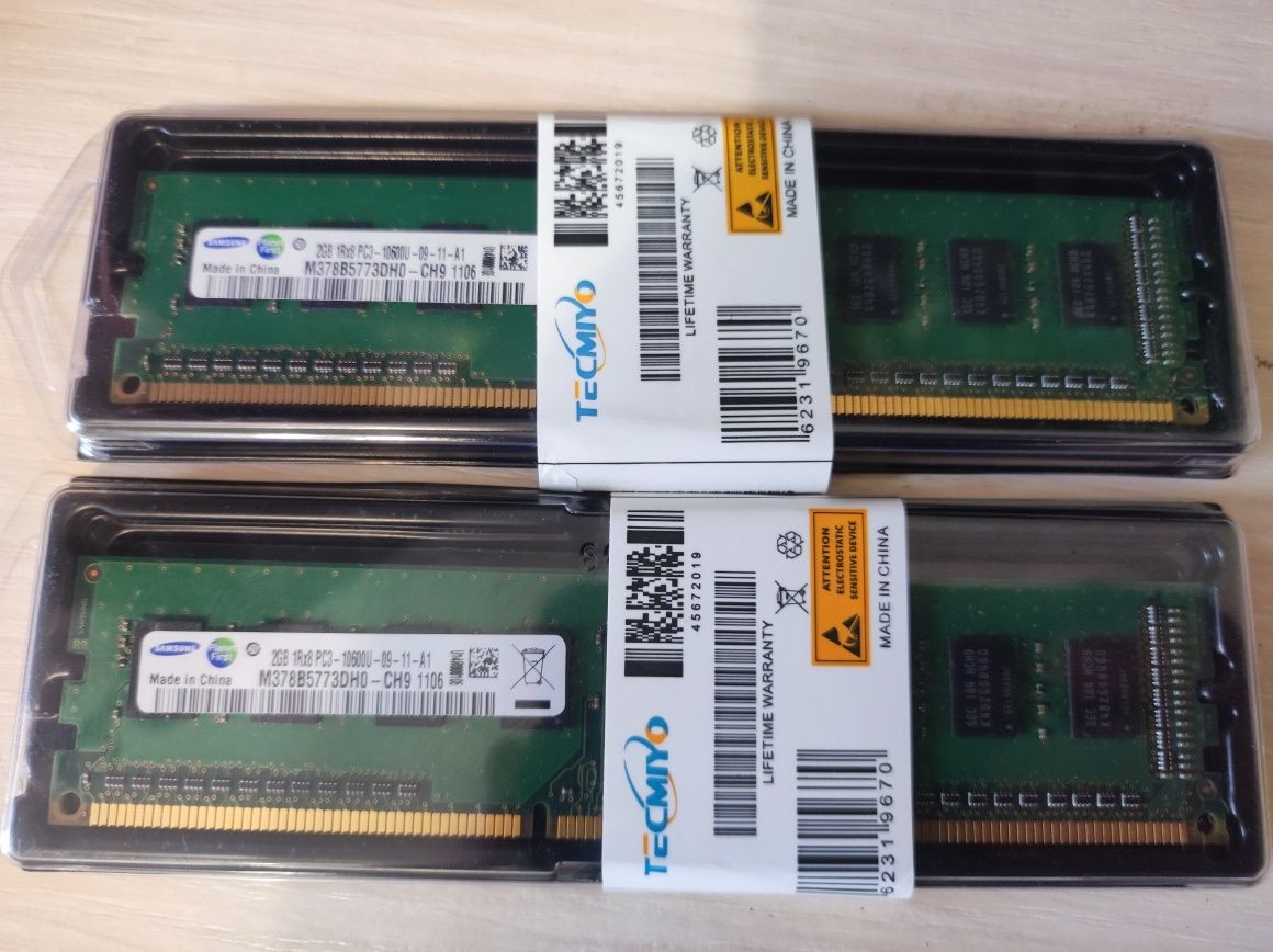 Оперативна пам'ять DDR3 Samsung 2GB PC3-10600U-09-11-A1