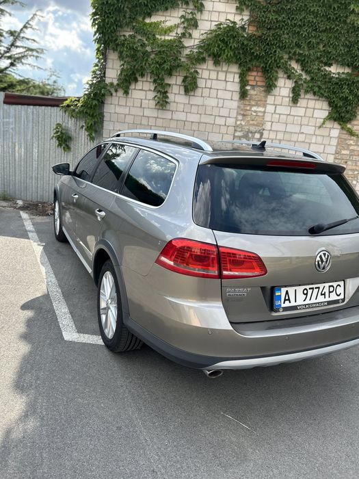 Volkswagen passat b7 Alltrack 2.0 tdi motion 2012