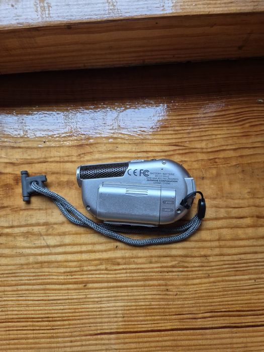 Продам цифровий диктофон Olympus DW-360 в хорошому стані