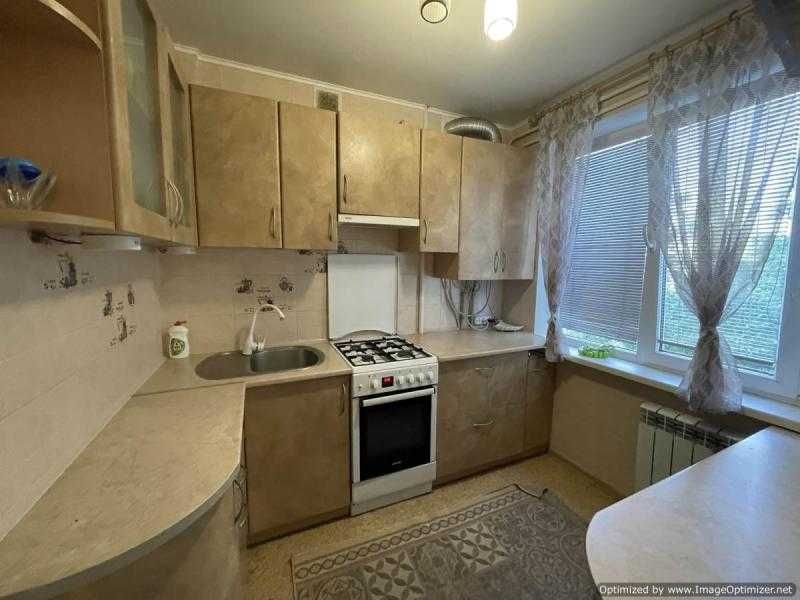 Продаю 4 комнатную квартиру на Космонавтов ( Рассвет)и1
