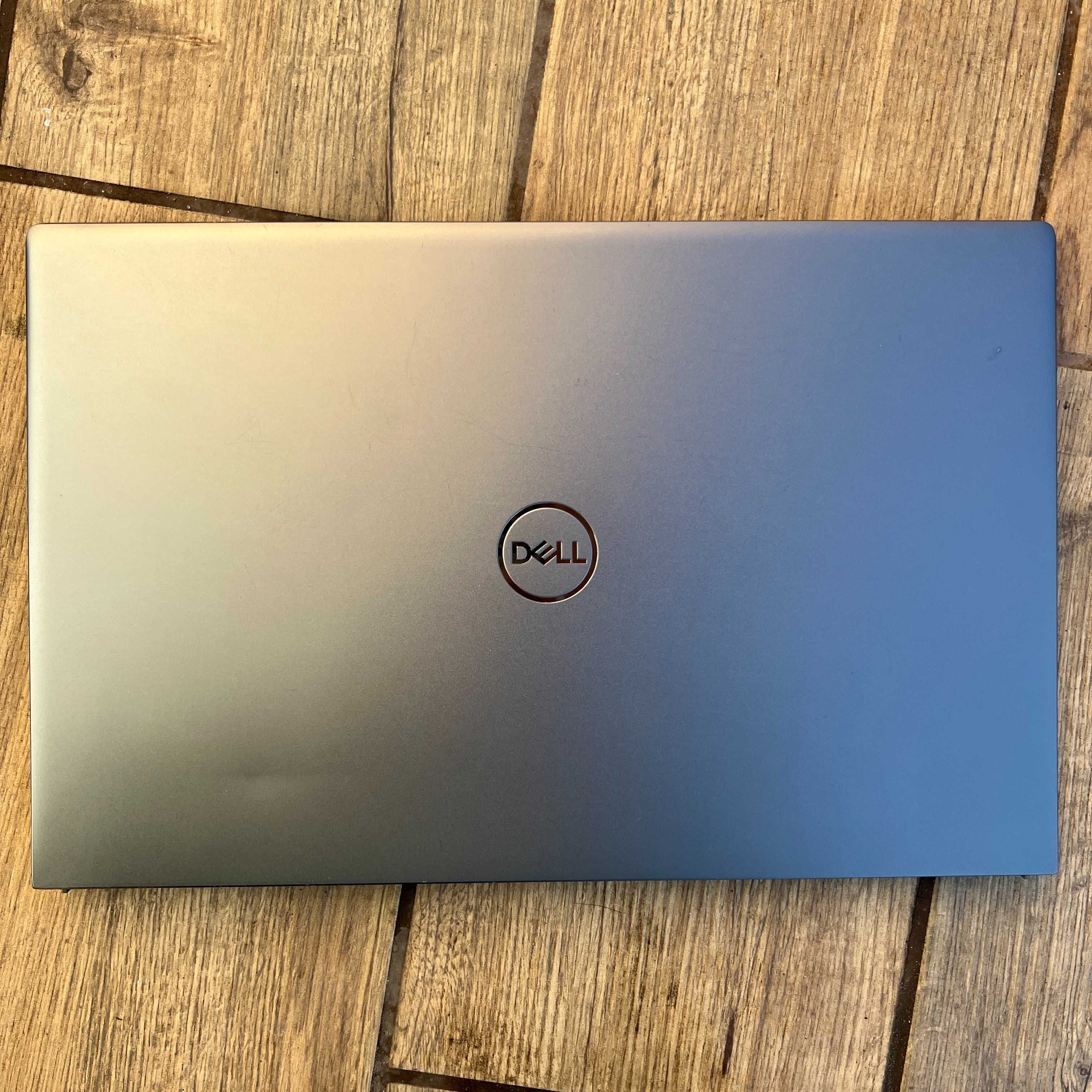 Ноутбук Dell Vostro 5510 15.6" IPS|i7-11370H|16GB|512GB|Iris XE