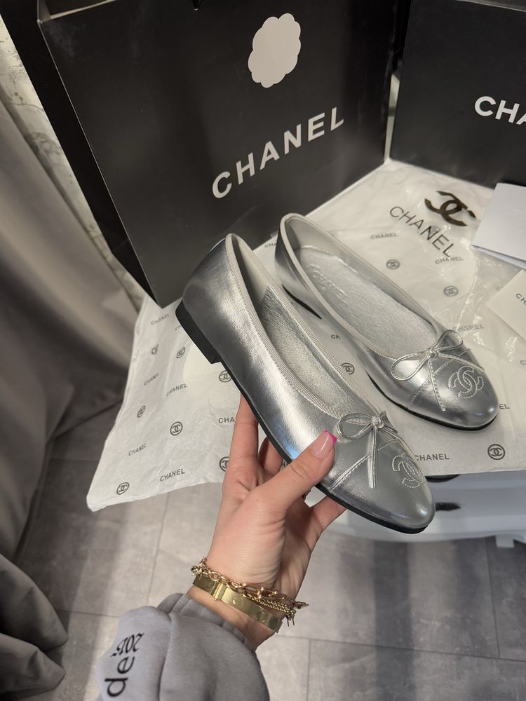 Серебряные серебристые балетки chanel туфли балетки