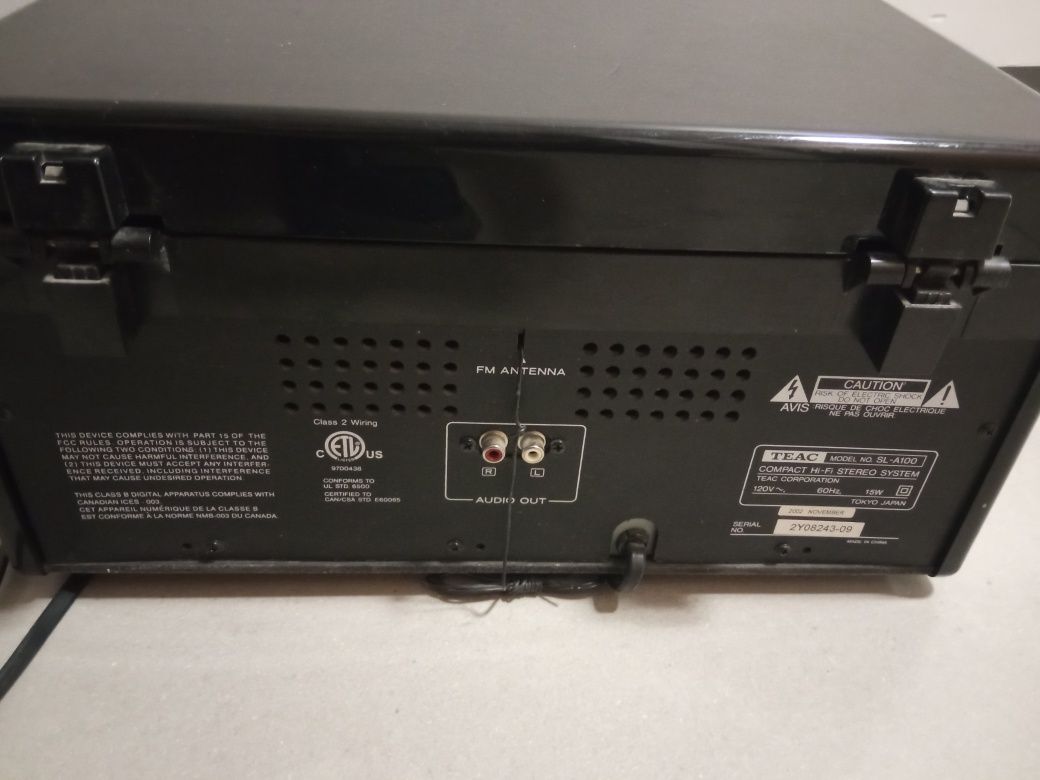 Gramofon Teac SL-A100