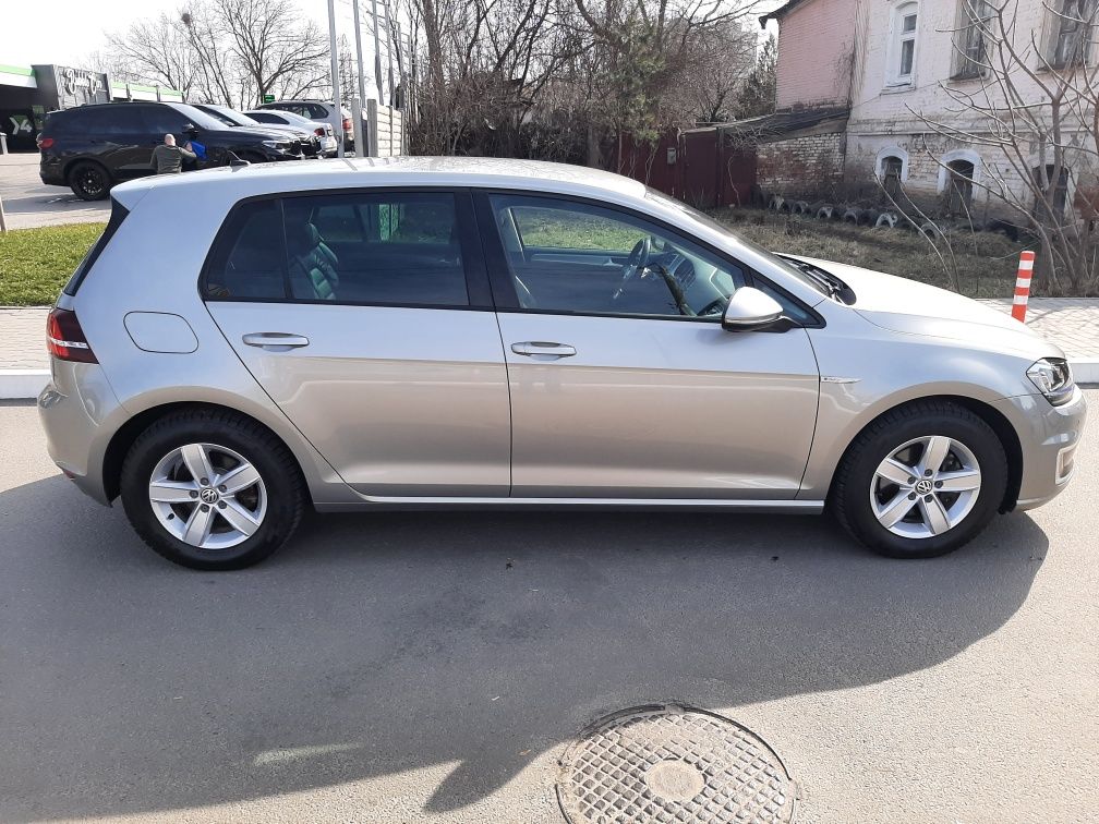 Volkswagen E-Golf ІДЕАЛ