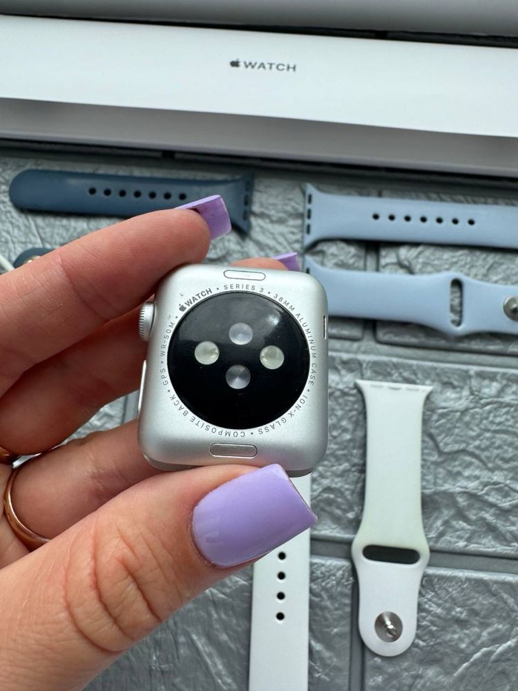 Apple Watch 3 series полный комплект коробка+3 ремешка