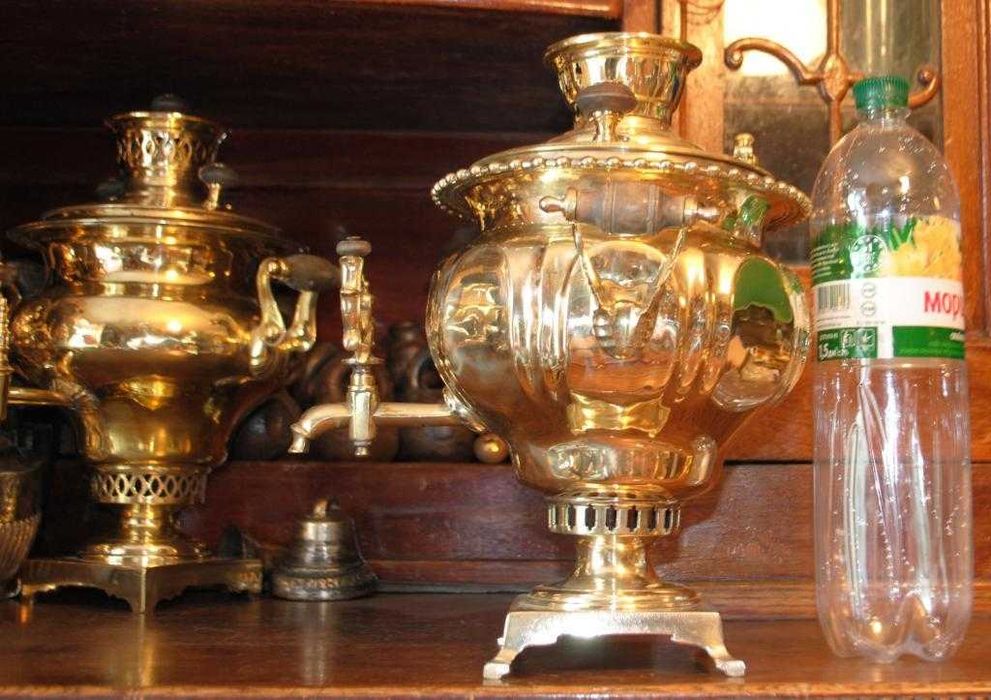 Антик. малий робочий самовар ріпка фігурна ложчата