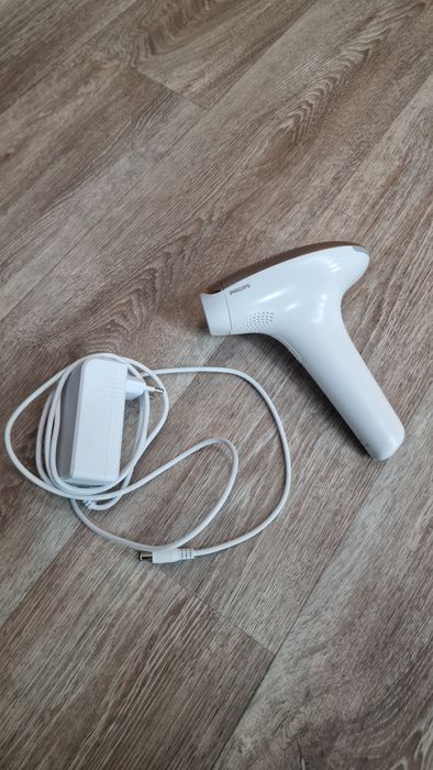 Фотоэпилятор PHILIPS Lumea Advanced SC1997/00