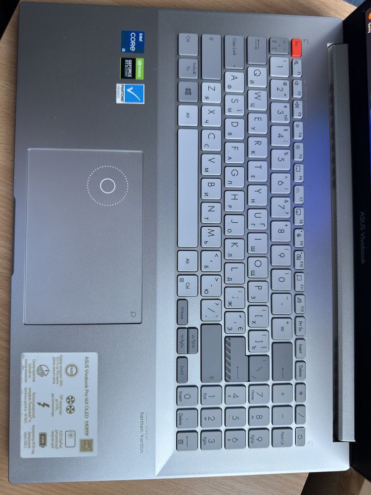 Ноутбук ASUS Vivobook Pro 16X OLED