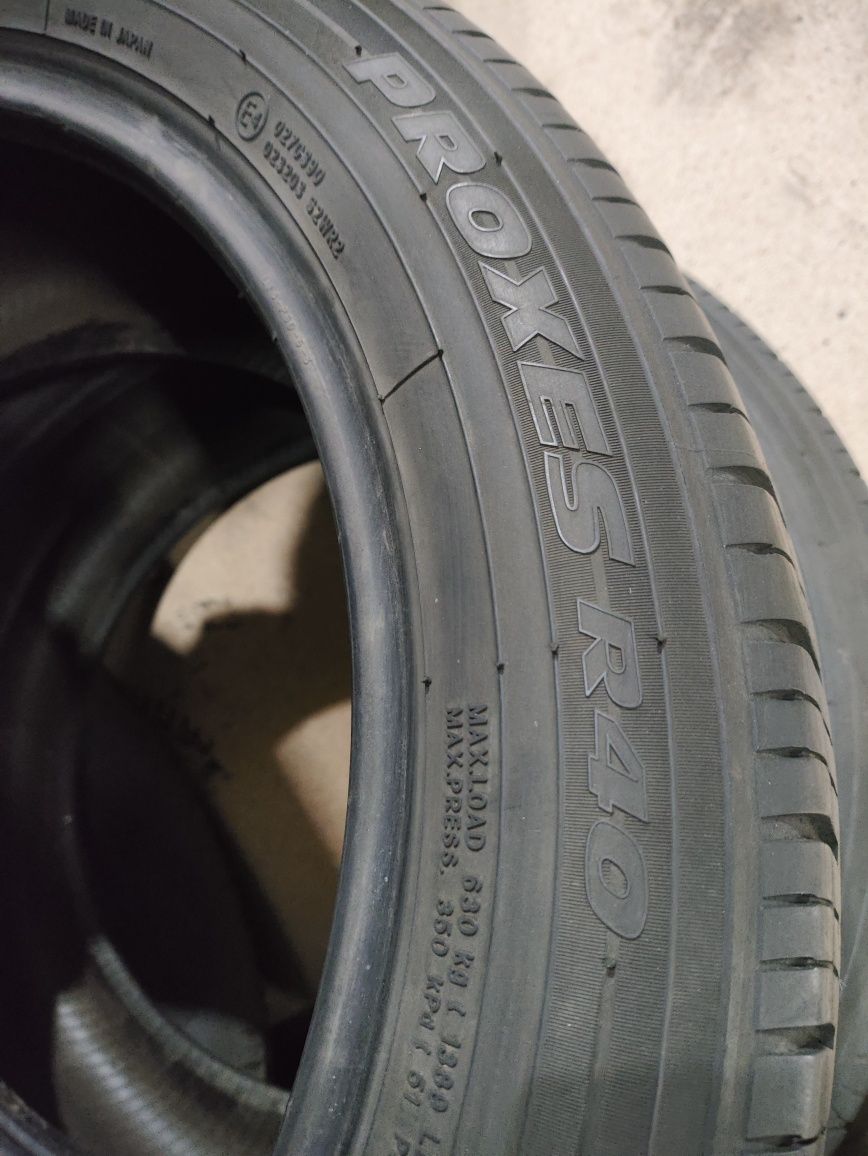 Шини резина літо 215/50 R18 Toyo proxes R40