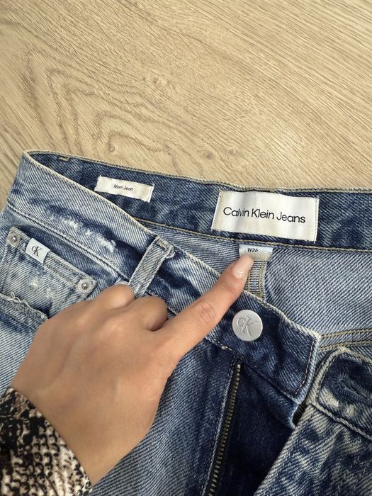 Джинсы Calvin Klein, размер 36.