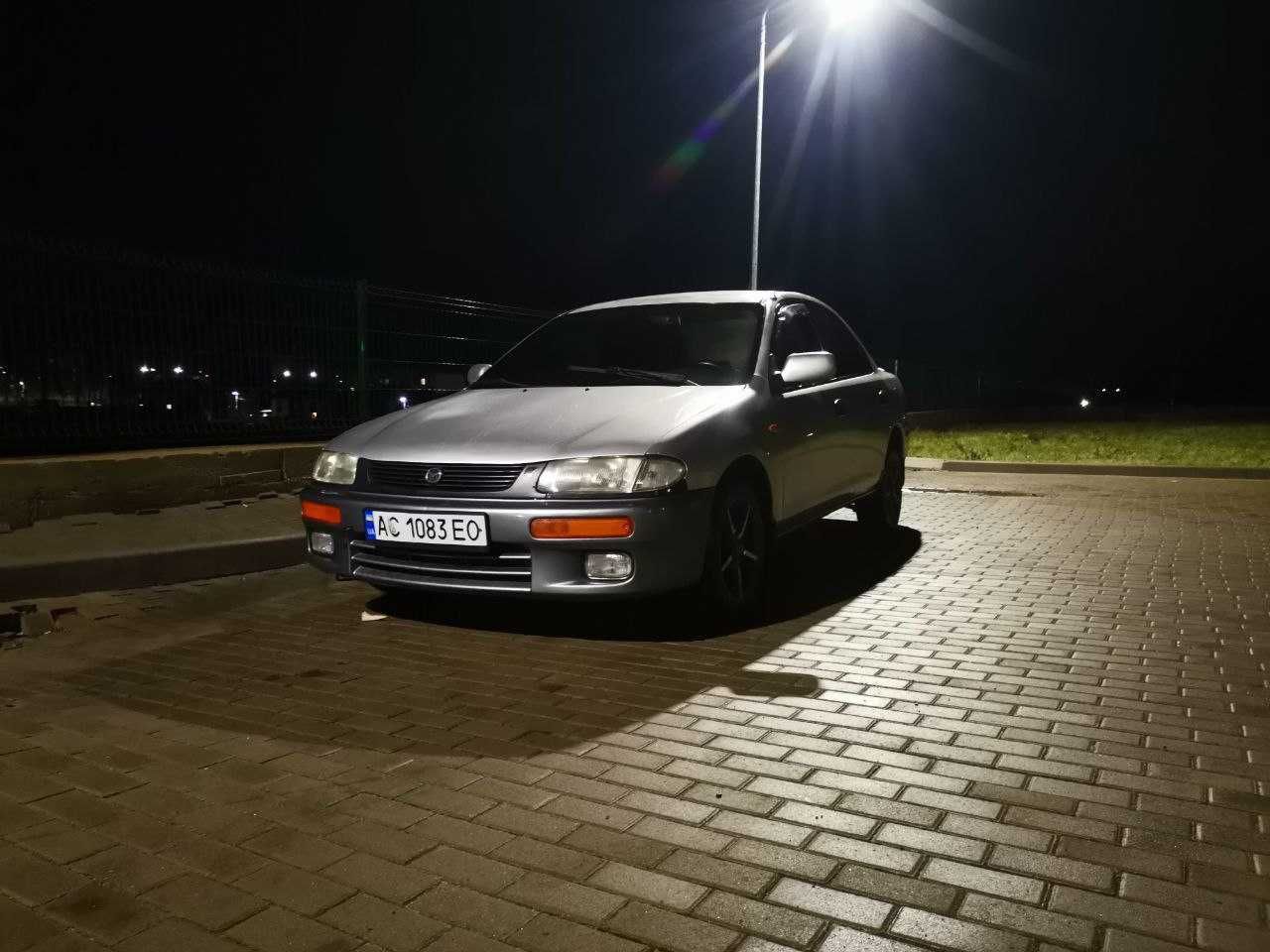 Продам Mazda 323 1996