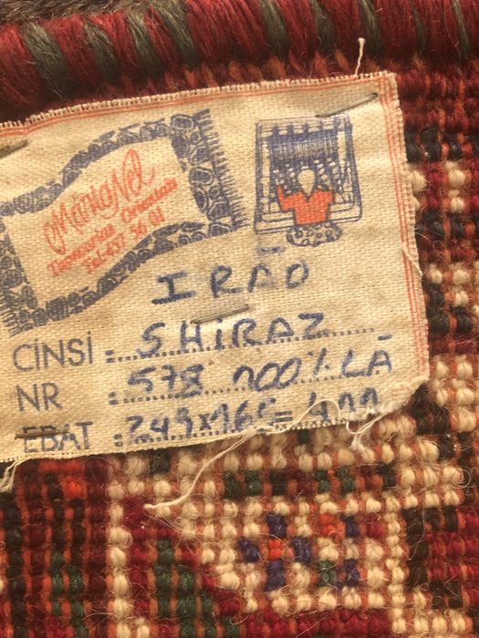 Tapete origem Irão