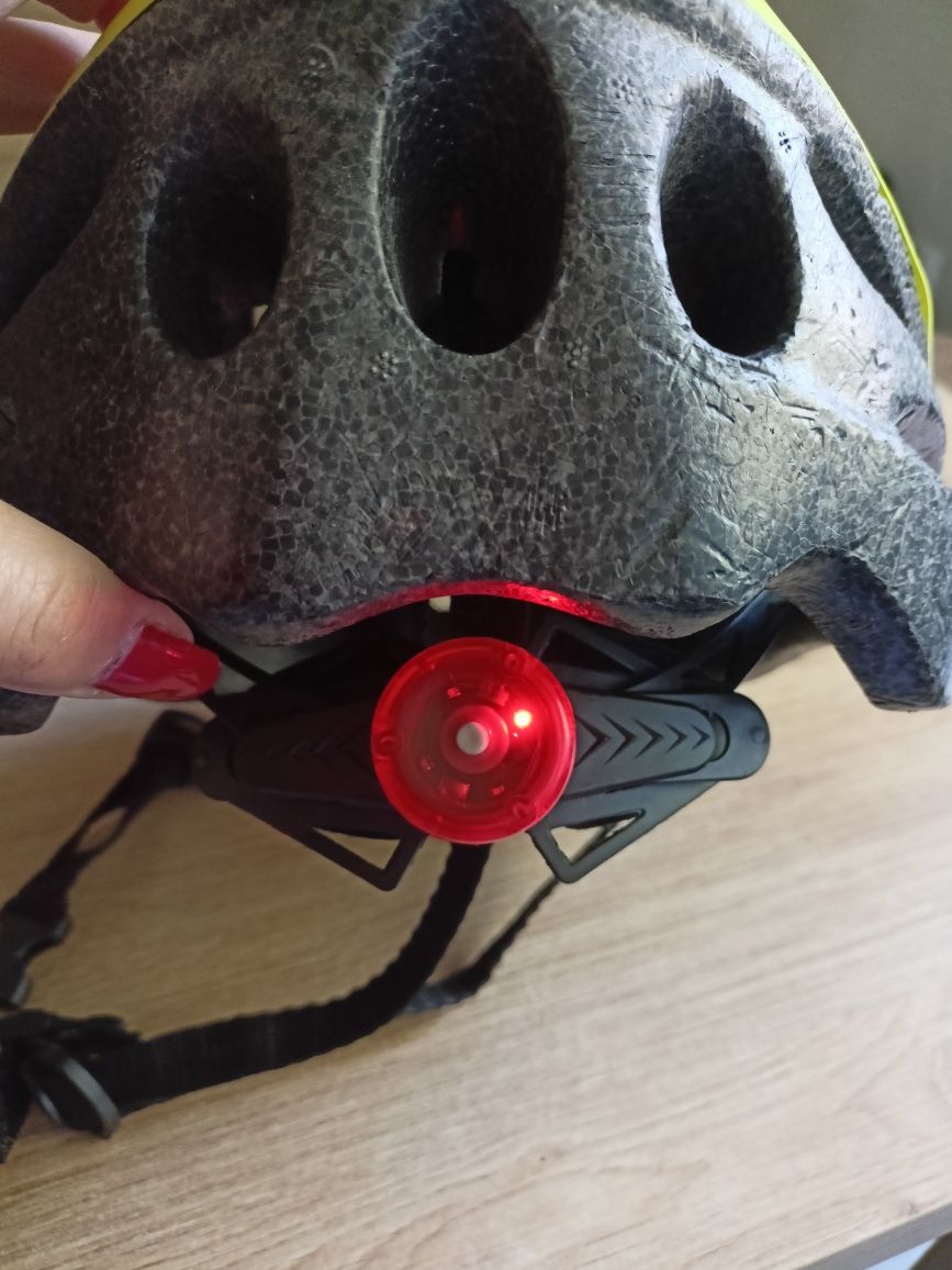 Kask rowerowy uniwersalny ENERO