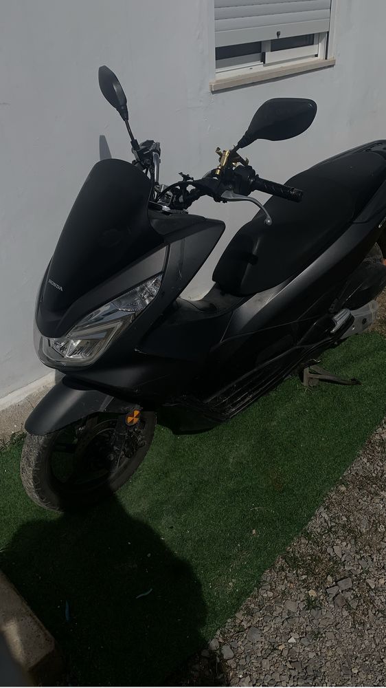 Honda Pcx 2017 aceito retoma