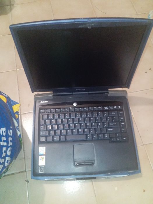 Computador Toshiba não sei se funciona