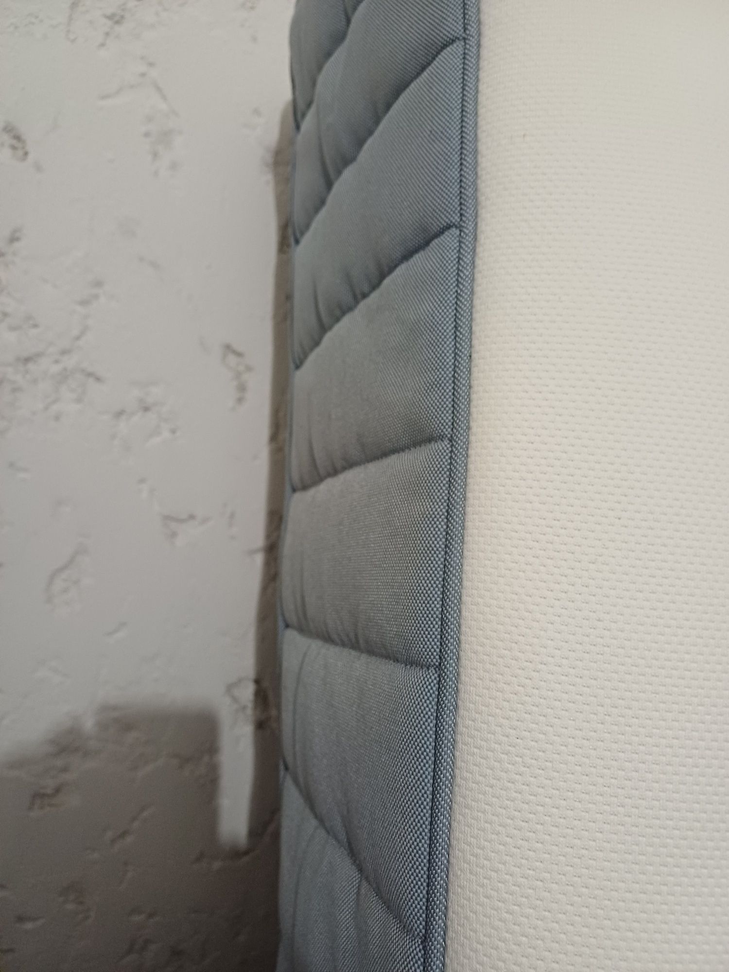 Colchão novo com poucos dias 200 por 160  50e