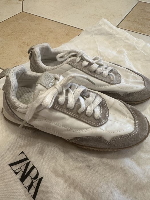 Продам кросівки ZARA 33