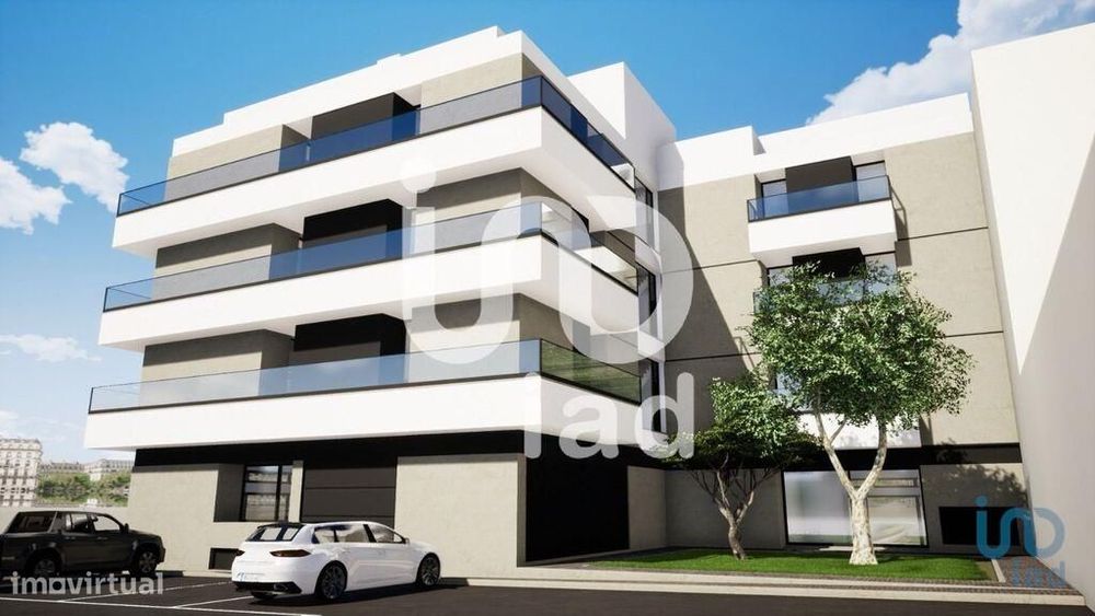 Apartamento T2 em Quelfes de 106,00 m2