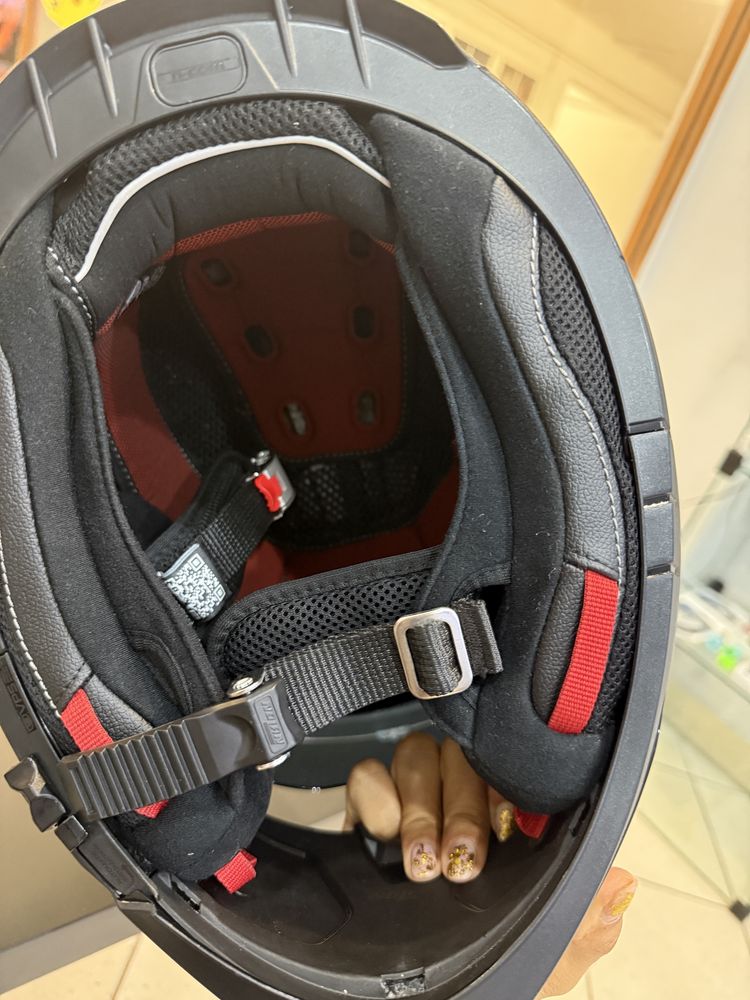 Kask Nolan  rozmiar L uzywany 1 msc