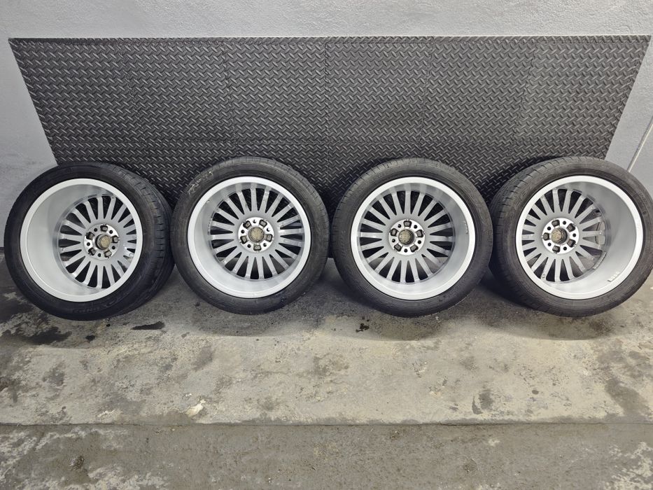 Koła Felgi Audi R17 5x112 ET46 7.0J 66.6 Opony 225/45/17 letnie