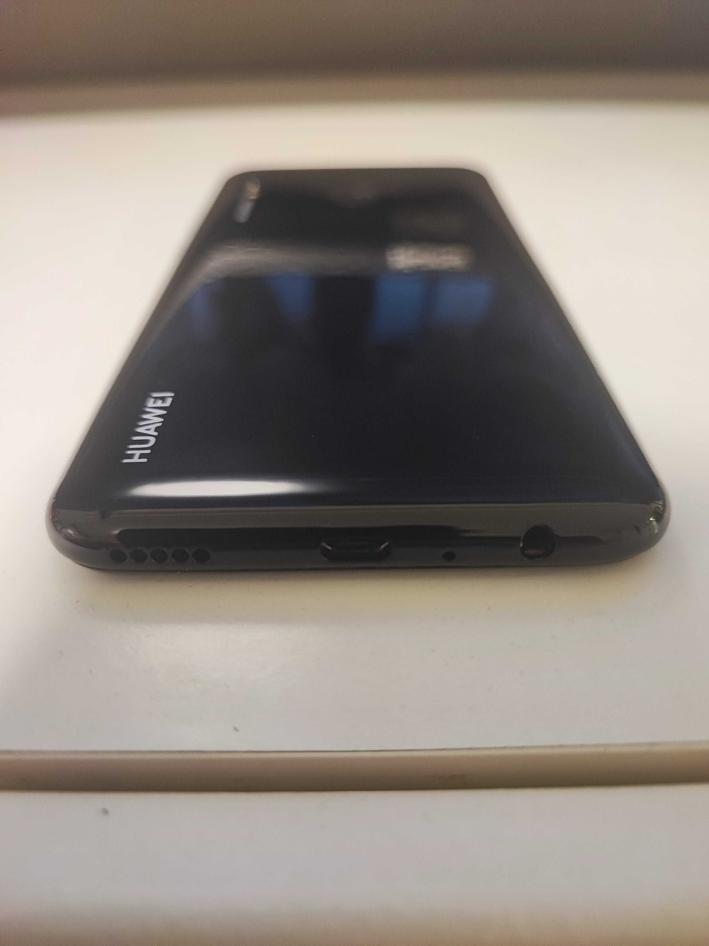 Huawei P Smart 3/64GB Black NFC (POT-LX1) состояние нового