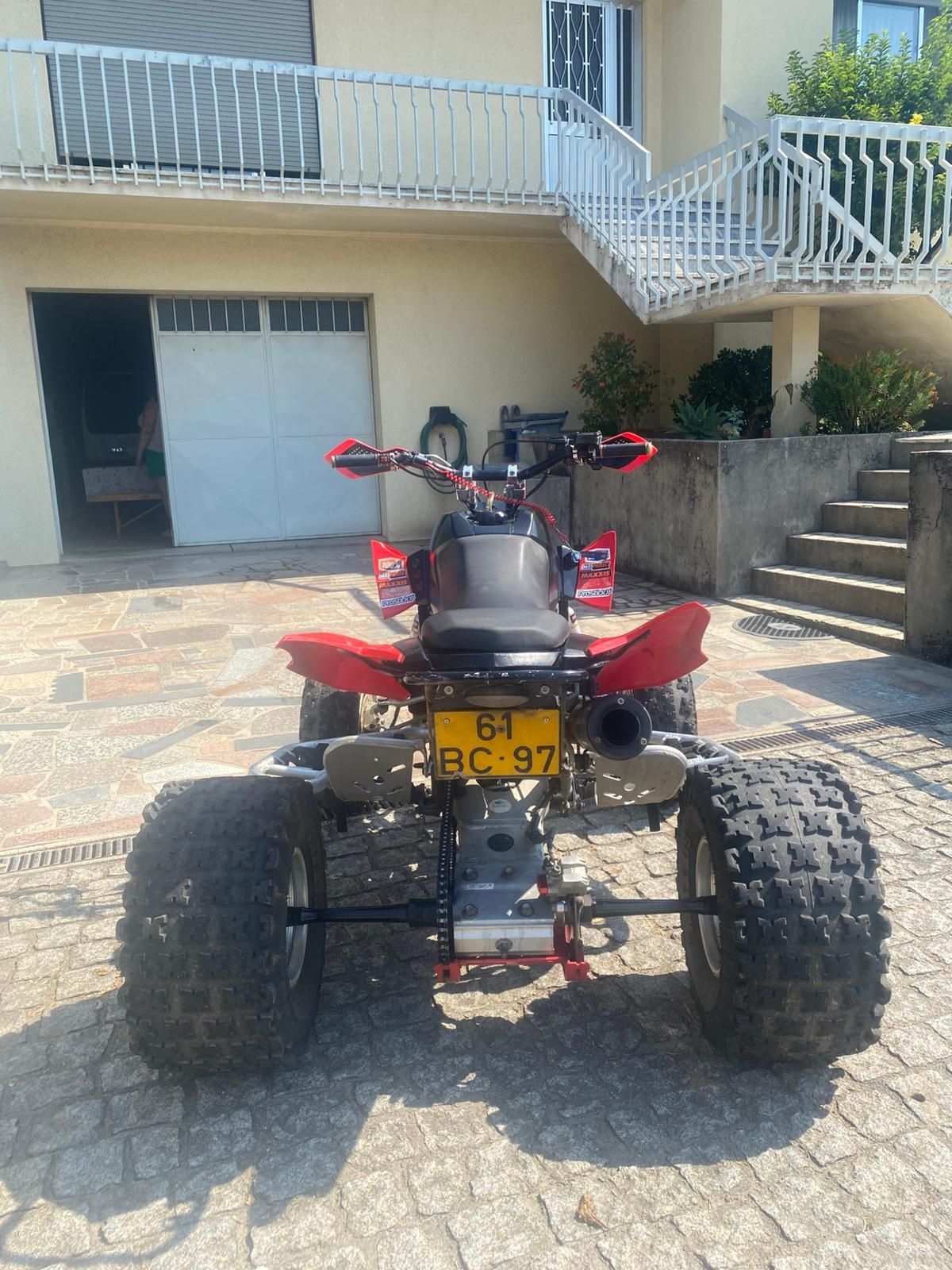 arctic cat dvx 400
