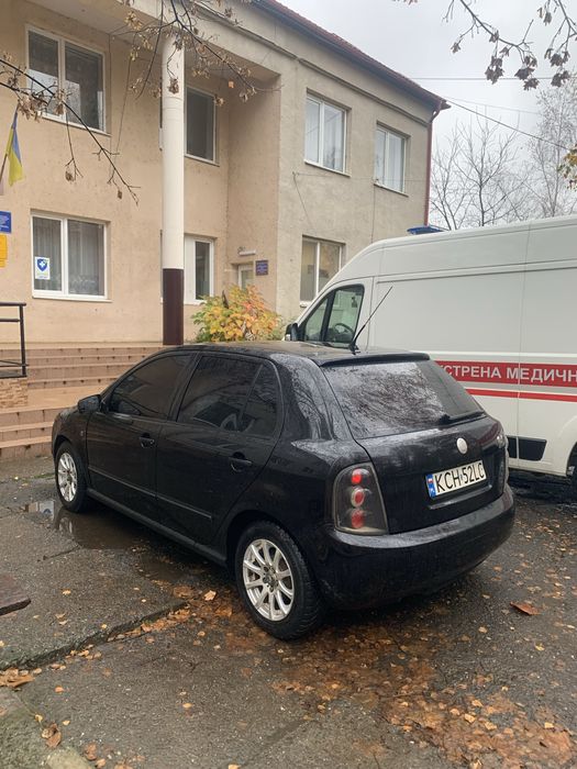 Fabia 2001 рік 1.4 бензин