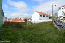 Terreno Urbano de 358m2 para Venda em Casal de Cambra, Sintra