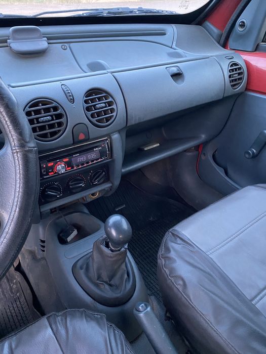 Renault Kango 1.9D 2001 год на ходу kangoo