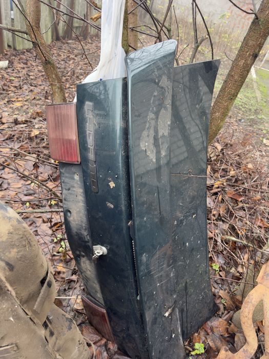 Кришка багажника ваз 2110 із спойлером