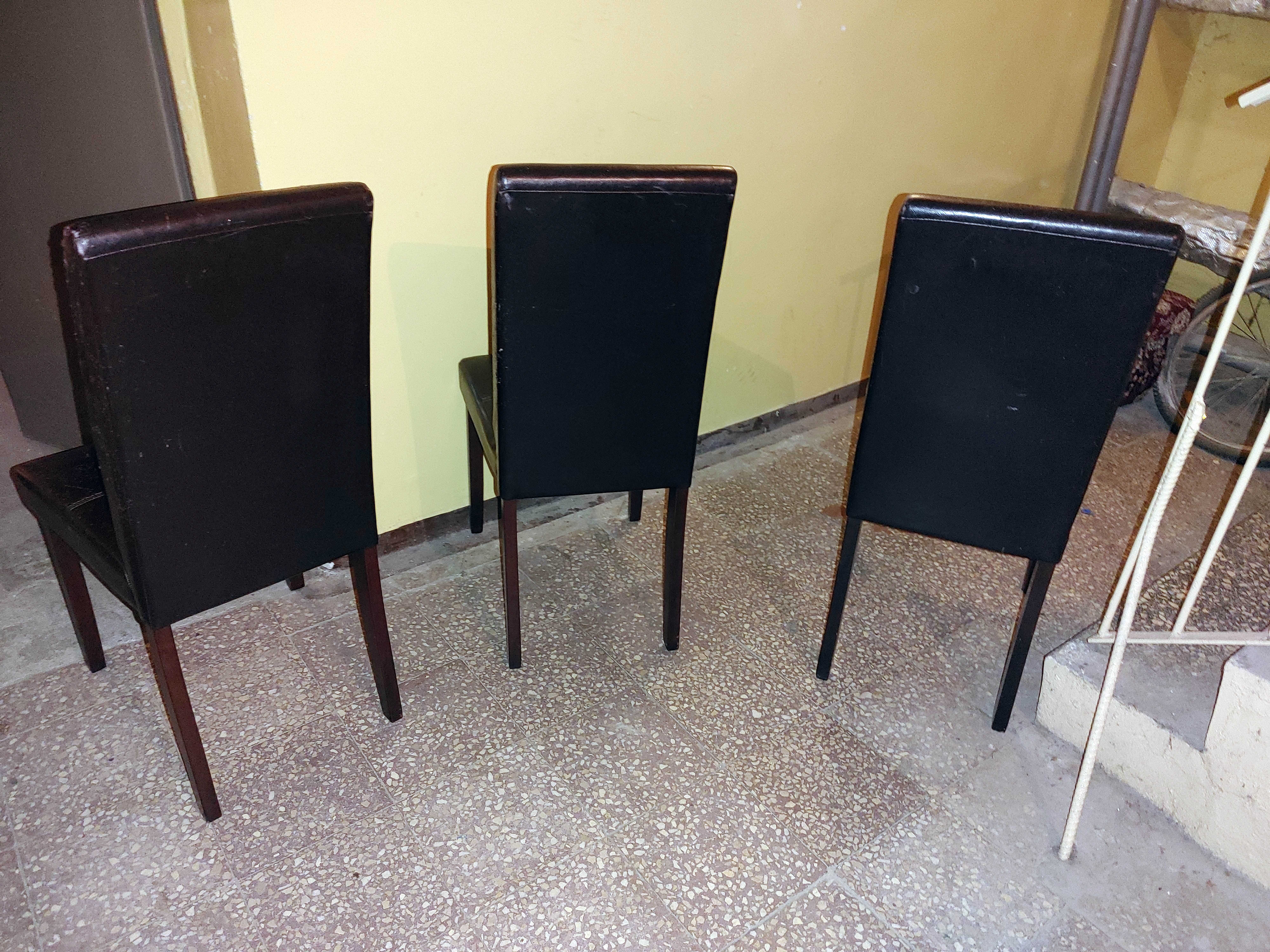 Zestaw krzeseł stołowych do obicia