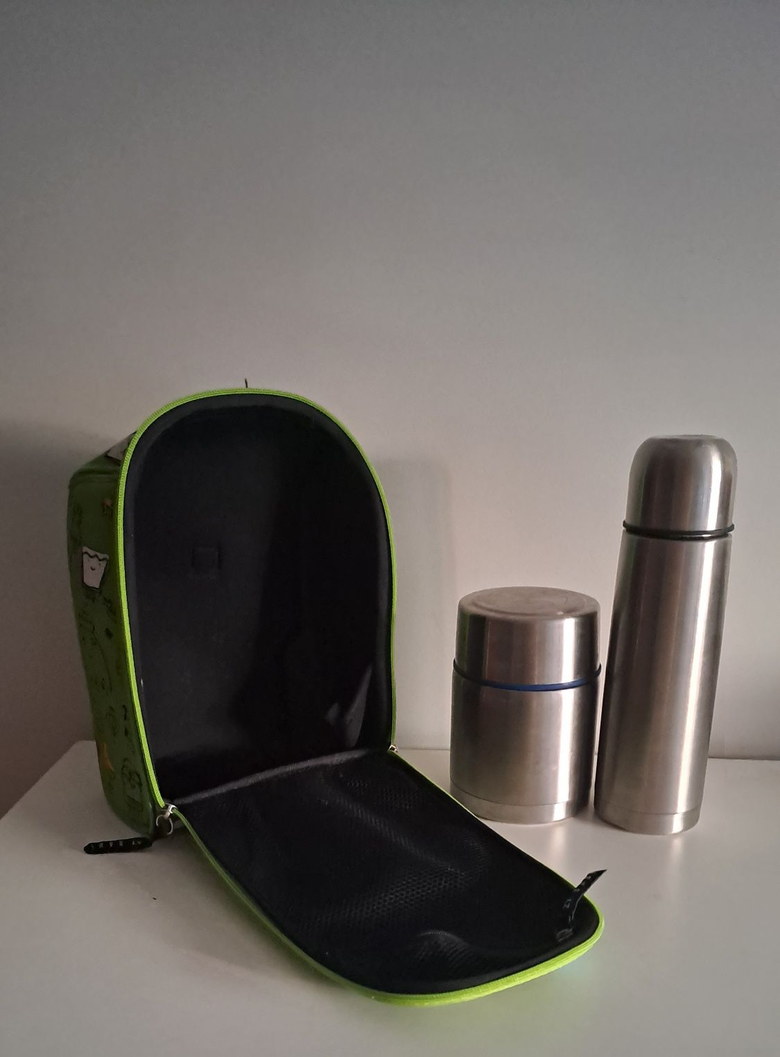 Termos e marmita zippy com mochila