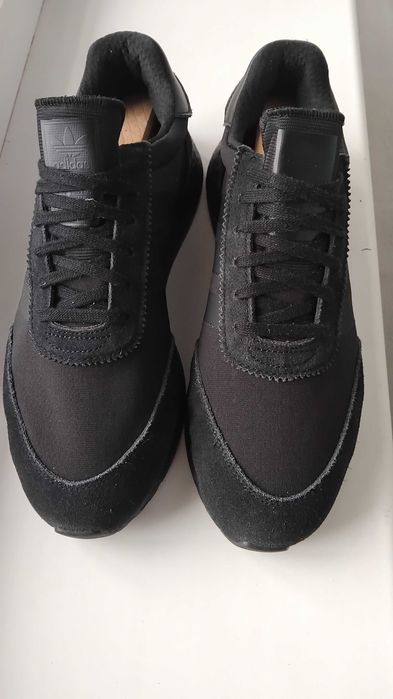 Adidas 45 р28 см кросівки