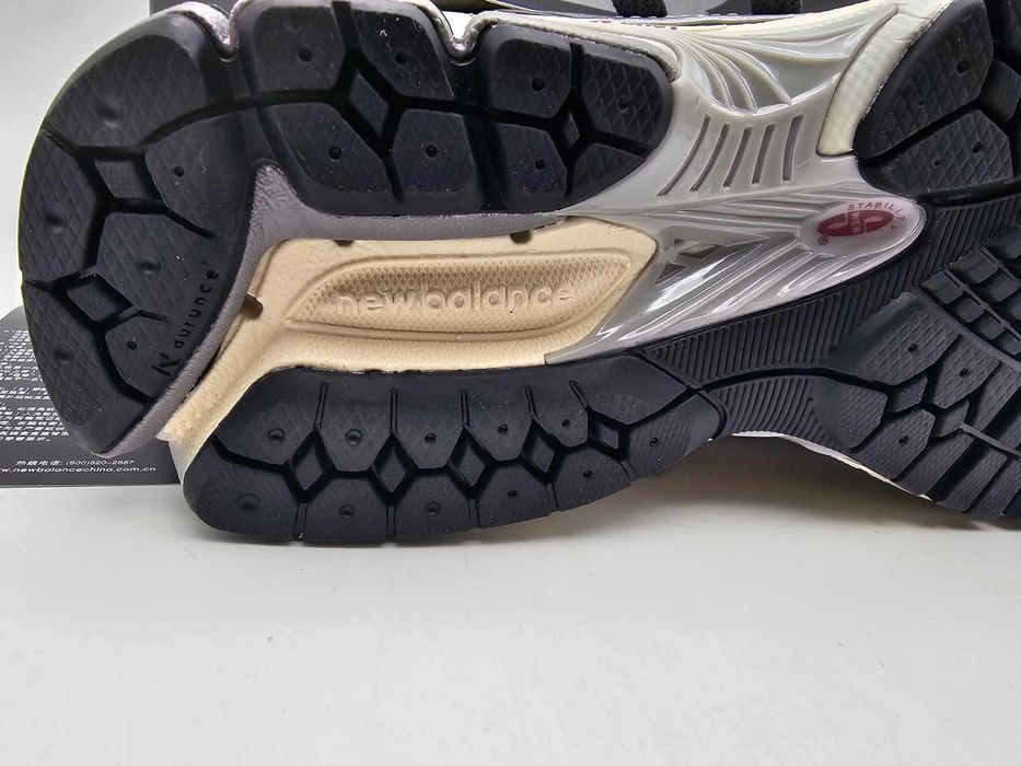 New Balance 1906 ténis de qualidade excelente