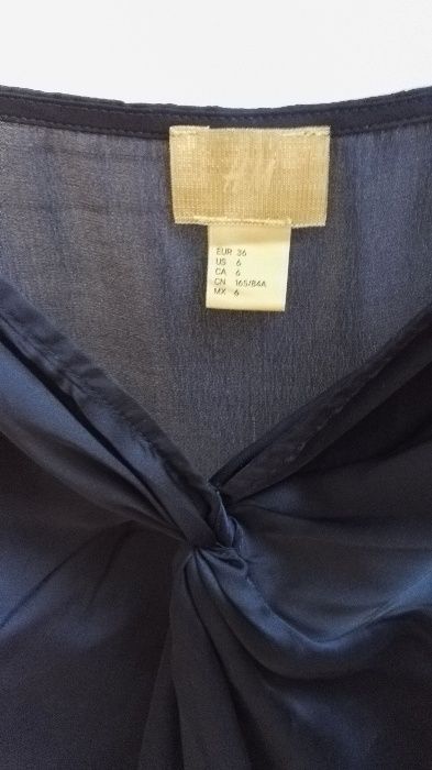 Top bluzka na ramiączkach granatowa dekolt w serek H&M