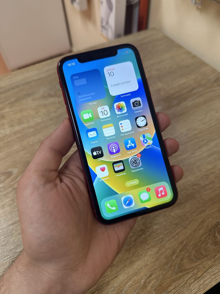 iPhone XR 64gb / Айфон / Телефон