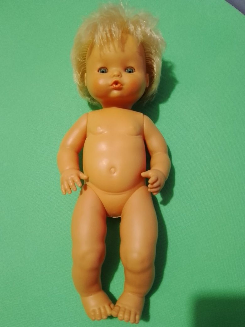 Лялька Famosa 42 см