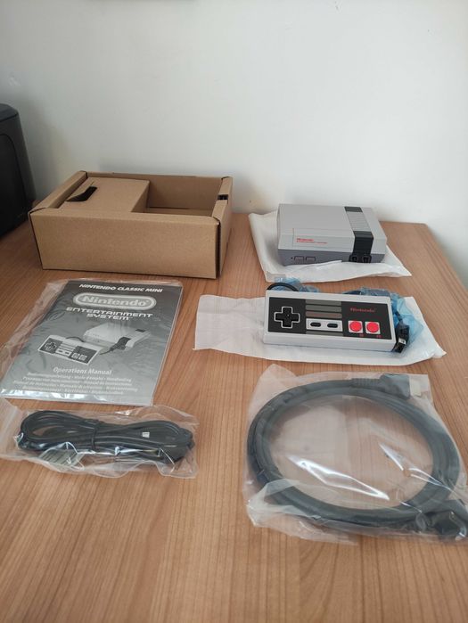 Nintendo Classic Mini (NES) + Comando Extra — Como Nova