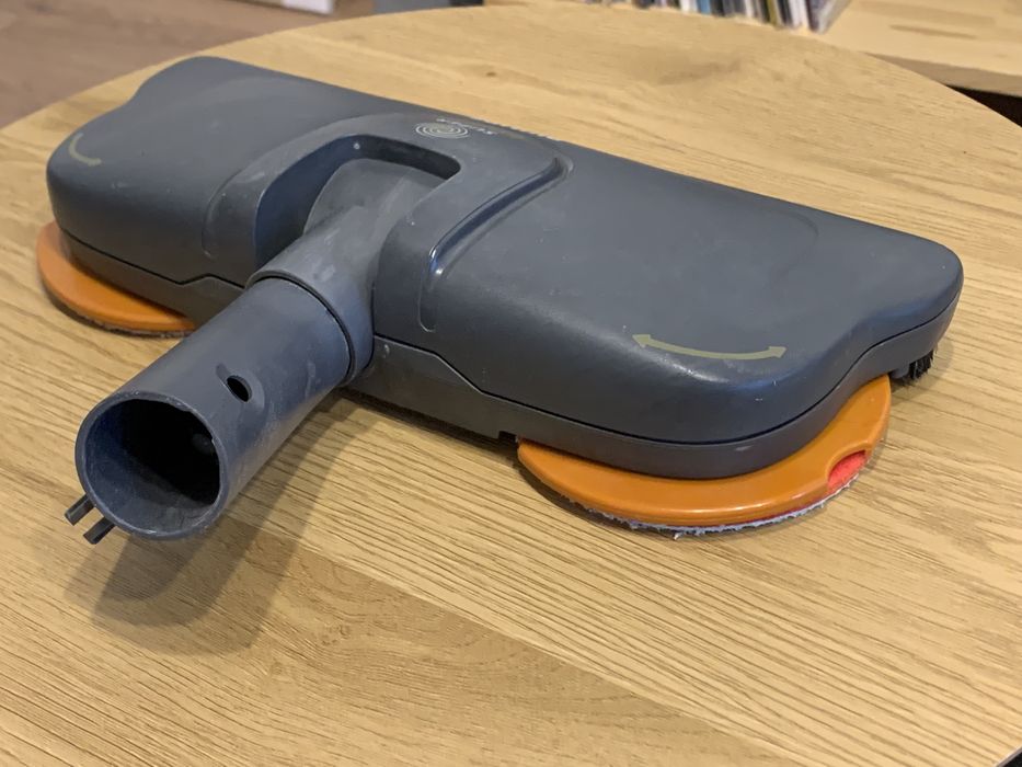 Щітка для пилососу